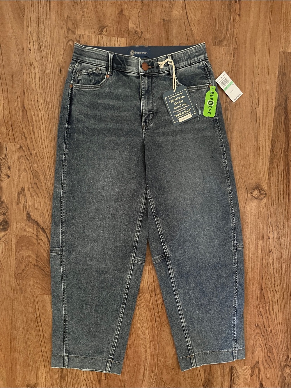 NWT Democracy Ab Solution Skyrise Relaxed Barrel Jeans